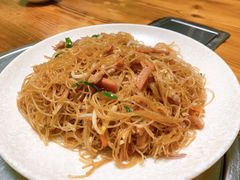 -大富蚝乌东哥饭店·石锅鱼杂·柠檬鸭(革新路店)
