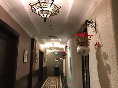 -东方明珠老上海8号餐厅