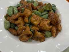 腊八蒜烧肥肠-东四民芳餐厅(世茂工三店)