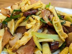 竹笋炒腊肉-老味道1992(武当山店)