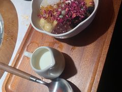 -芸山季·云南野生菌火锅(人民广场来福士店)