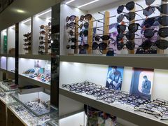 -广州宝岛眼镜武汉和光眼镜市场西区店
