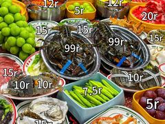 -四囍码头海鲜烧烤自助火锅(外滩南京东路悦荟广场店)