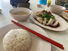 -伍秀泽海南鸡饭茶室
