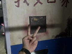 -荒岛实景沉浸密室(江汉路1店)