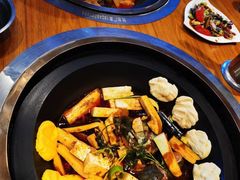-缘福乡村铁锅炖民宿(八达岭店)