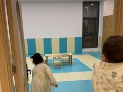 -KidsHome毅英宝贝家早教托育中心