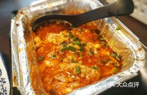 Signature Spiced Foil-Grilled Clams