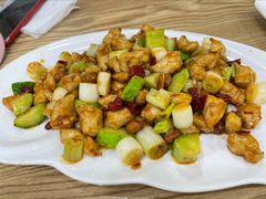 宫保鸡丁-潮港海鲜家常菜(刘庄店)