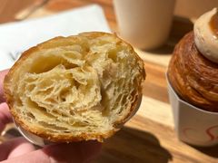 -VERIE BAKEHOUSE