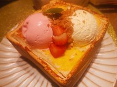 -蜜桃餐厅·伴山(湖滨商业街店)