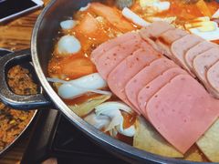 部队年糕火锅-辛明堂洞韩式芝士年糕火锅(万达店)