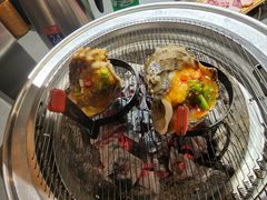 -围炉肉舍•炭烤活鳗•丹东海鲜烤肉(步行街店)