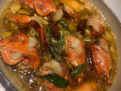 橄榄油蒜片焗蓝龙虾-Oyster Talks 四度蚝法餐厅