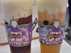 苺苺凤梨奶缇-百分茶(九洲新世界店)
