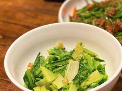 油麥菜-铁公鸡·四川料理(天环广场店)