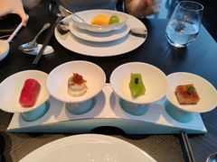 -鲜璟台·地标景观餐厅(上海中心店)