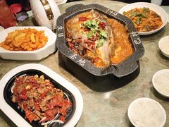 -巴特餐饮6加1音乐餐吧·新疆菜