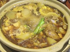 -沙胆彪炭炉牛杂煲(上海日月光广场店)