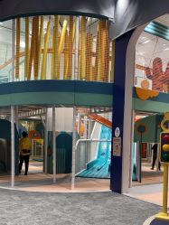 -奈尔宝家庭中心·亲子餐厅(鄞州万达店)