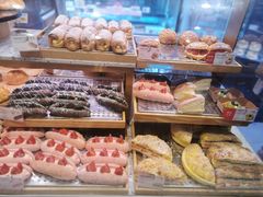 -巴黎贝甜(泗泾店)