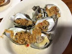 -岛中岛·海鲜大排档·万宁老字号(东澳店)