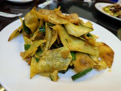 -鑫胜私房菜(球场路店)