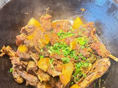 -鱼窝棚柴火铁锅炖(富山屯店)