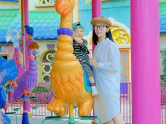 -七彩云南欢乐世界