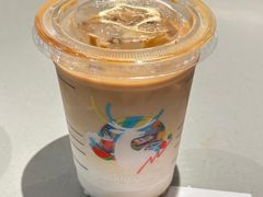 -瑞幸咖啡(外滩SOHO店)