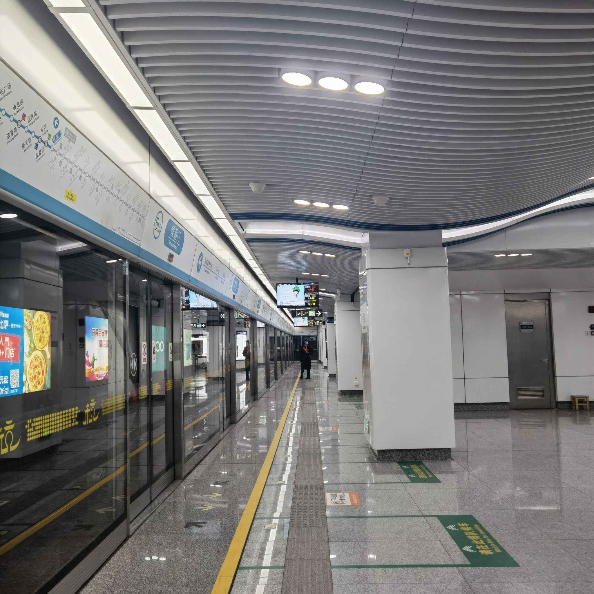 [杭州5号线候潮门地铁站]