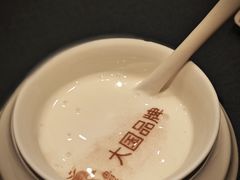 驴奶酸奶-鲁采LU STYLE(新天地店)