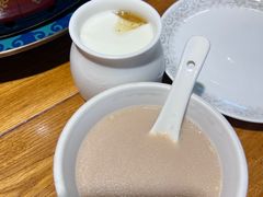 -蒙艾里民族传统菜蒙餐