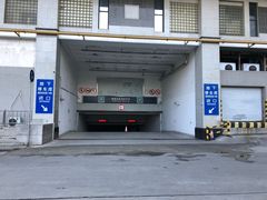 -上海世贸商城·停车场