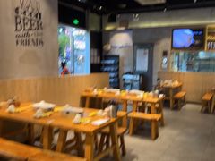 大堂-木屋烧烤(龙湖天街店)