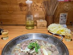 -大众跷脚牛肉馆·非遗传承单位(峨眉山店)