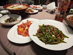 -香山湖家家宴(中山陵店)