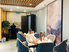 -有红鸡毛店·川菜(建设路店)