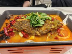 -鱼你在一起(浦东新陆家嘴滨江中心店)