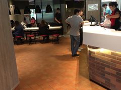 -肯德基(春申店)