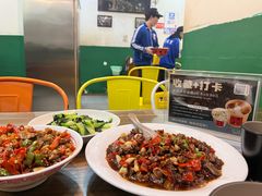 -堂瓦里·34年传统赣菜(第一街区店)