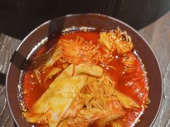 -张翻越·川渝冒菜·武汉黑鸭煲(城北万象城店)