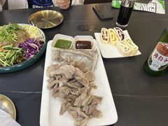 -诺敏塔拉奶茶-布里亚特包子-手把肉(锦都会店)