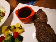 -必胜客(东岳店)