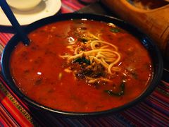 -香巴拉云南餐厅(华莱坞店)