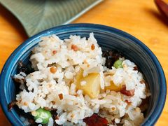 牛肝菌洋芋铜锅焖饭-山茶云南菜(永安里店)