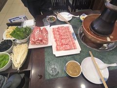 -楼外楼肥羊木炭火锅居(乐群街店)