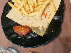 -意卡菲·欢乐聚会餐厅(华侨店)