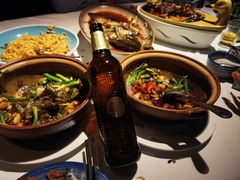 -八府香鸭·啫啫煲(华山路店)