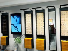 -目艮眼镜SHOWROOM(品牌集合店)